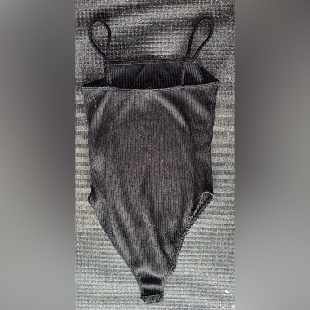 Topshop Ribbed Bodysuit - Picture 2 of 4